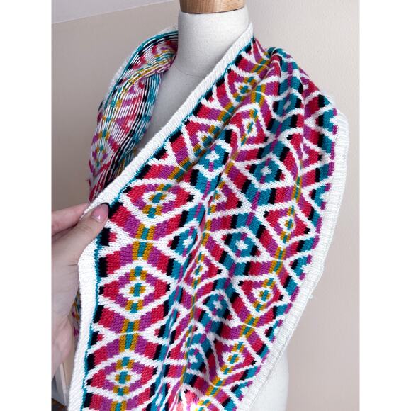 Mossimo Women's Colorful Knit Circle Scarf Geometric Infinity - Picture 4 of 6